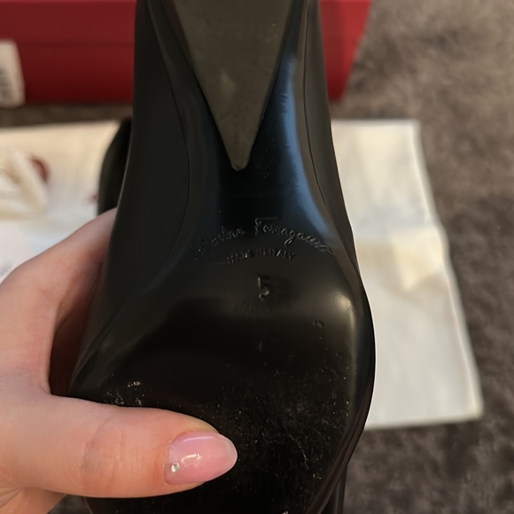 SALVATOR FERRAGAMO VIVA 85 HEELS - SIZE 5 - Picture 7 of 8